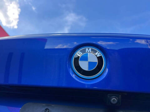 2022 BMW 3 Series 330e