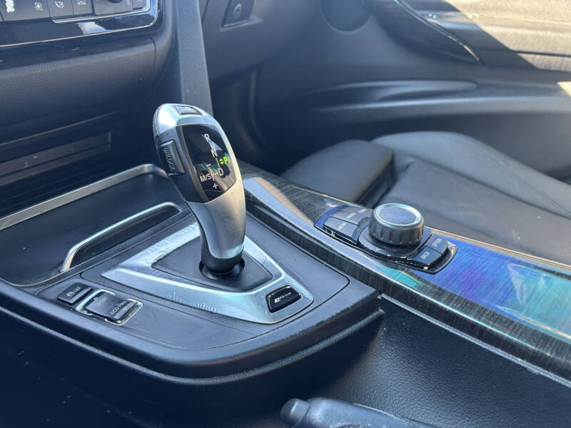 2018 BMW 3 Series 330e iPerformance