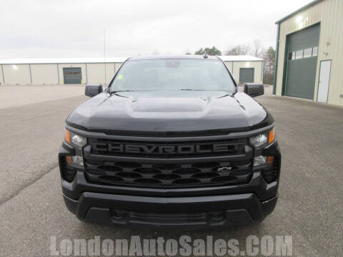2023 Chevrolet Silverado 1500 Custom