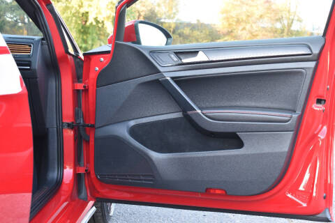 2017 Volkswagen Golf GTI Autobahn