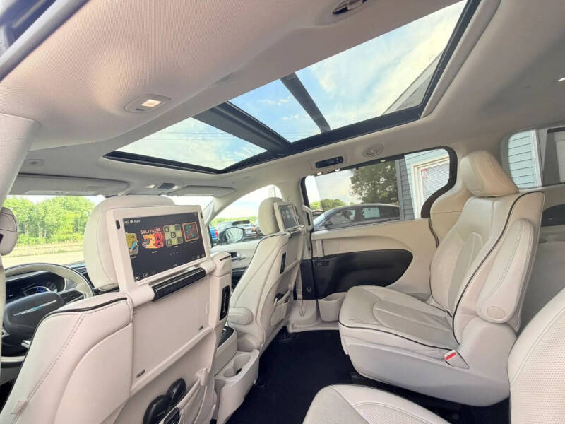 2019 Chrysler Pacifica Hybrid
