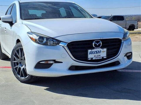 2017 Mazda MAZDA3 Touring