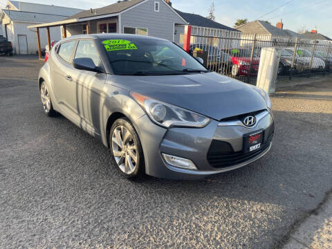 2017 Hyundai Veloster for sale at SWIFT AUTO SALES INC in Salem OR