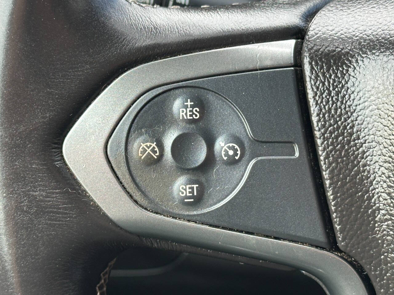 ChevroletSilverado 150033