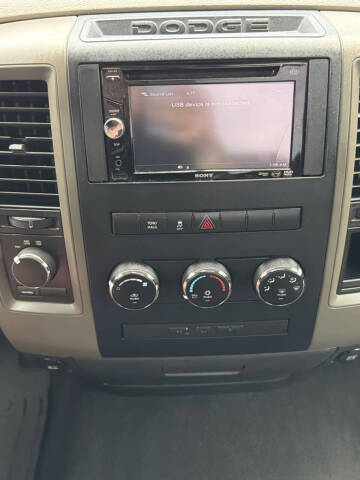 2012 RAM 1500 ST