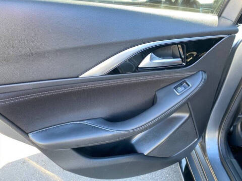 2019 Infiniti QX30 Pure