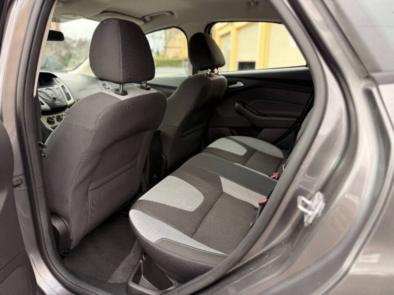2014 Ford Focus SE