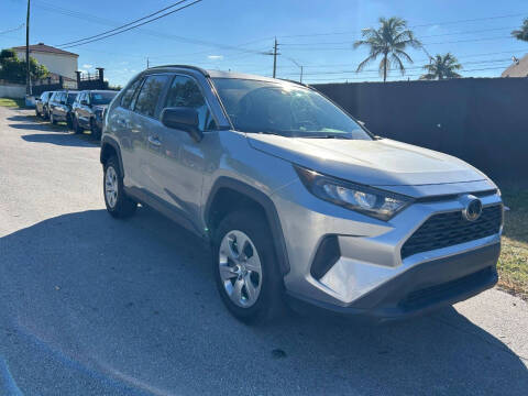 2021 Toyota RAV4 LE
