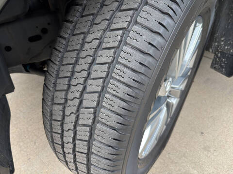 2022 Infiniti QX80 Luxe