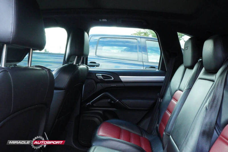 2018 Porsche Cayenne GTS