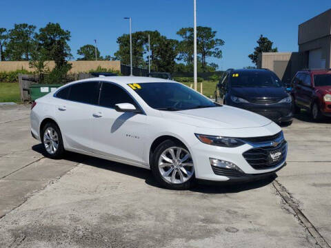 2019 Chevrolet Malibu for sale at GATOR'S IMPORT SUPERSTORE in Melbourne FL