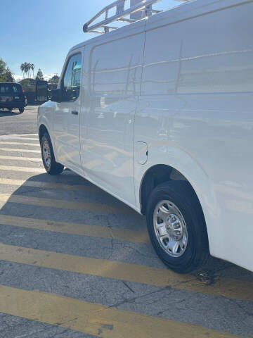 2016 Nissan NV 2500 HD SV