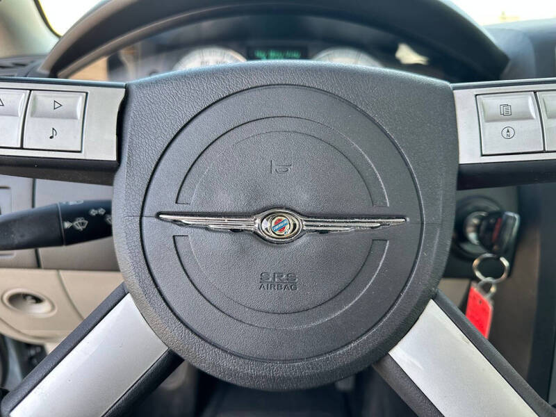 2006 Chrysler 300 SRT-8