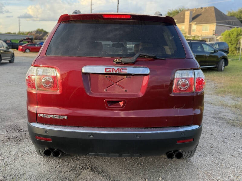 2011 GMC Acadia SLE