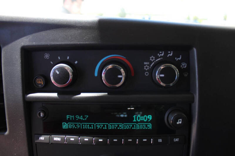 2024 Chevrolet Express 2500
