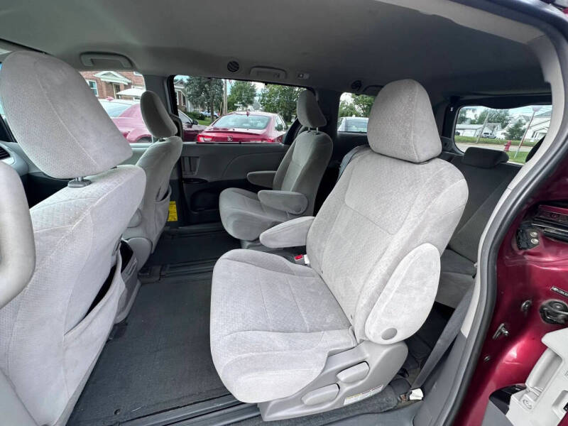 2015 Toyota Sienna