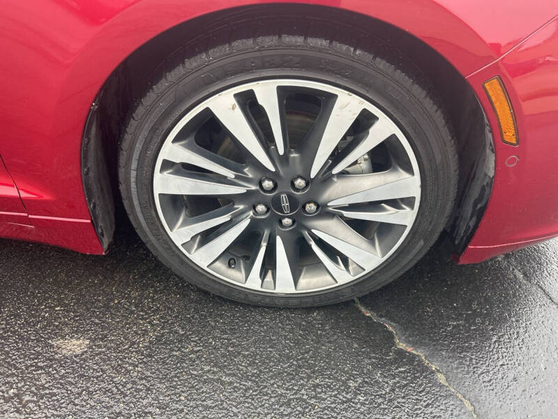 2018 Lincoln MKZ Select