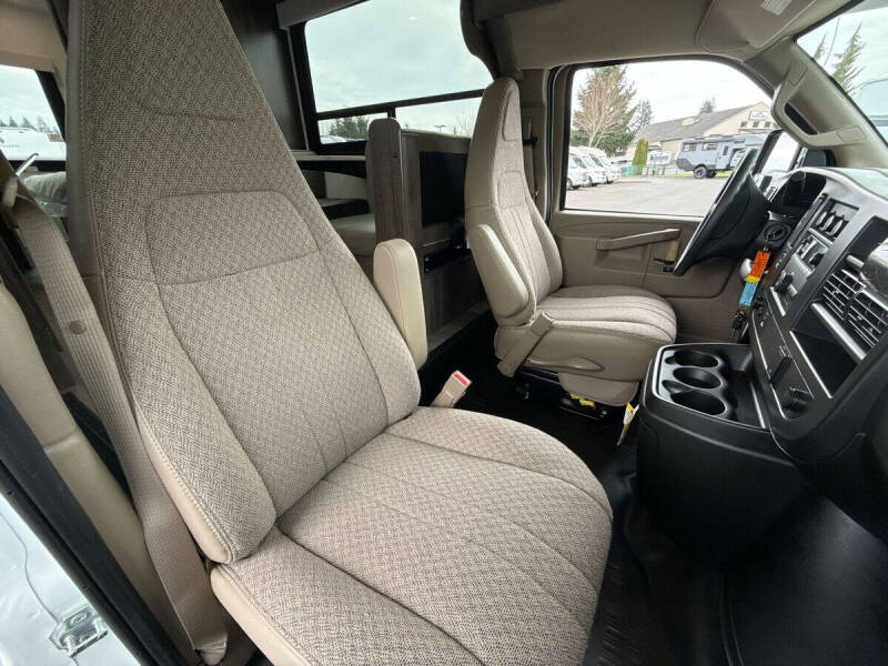 2025 Chevrolet Express