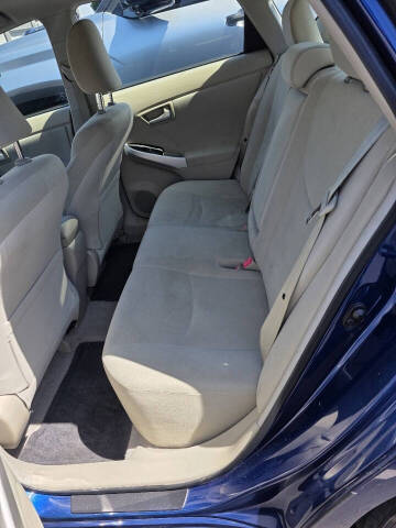 2011 Toyota Prius Two