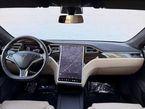 2016 Tesla Model S