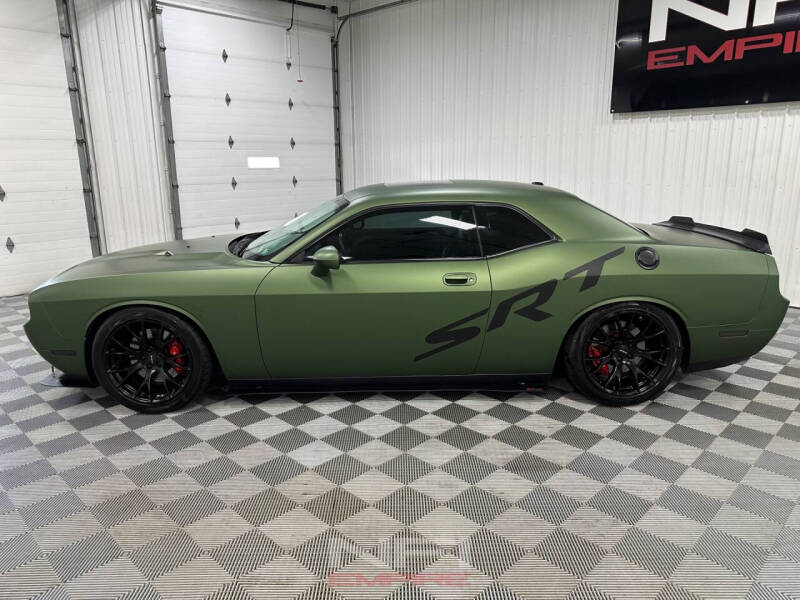 2009 Dodge Challenger SRT8