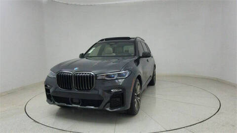 2022 BMW X7 M50i