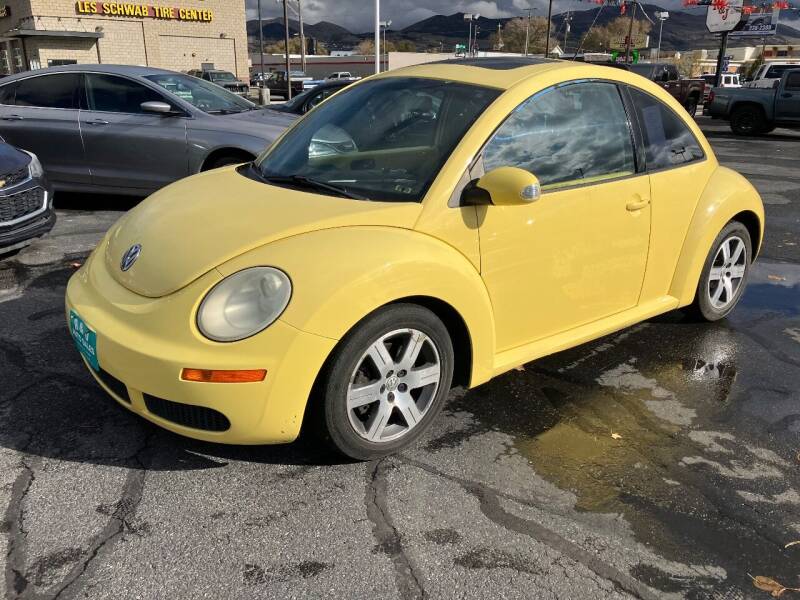 2006 Volkswagen New Beetle for sale at R & J Auto Sales in Pocatello ID