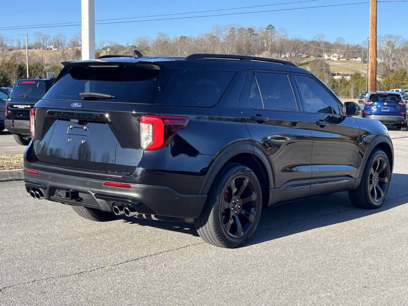 2022 Ford Explorer ST