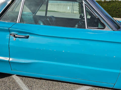1964 Ford Thunderbird