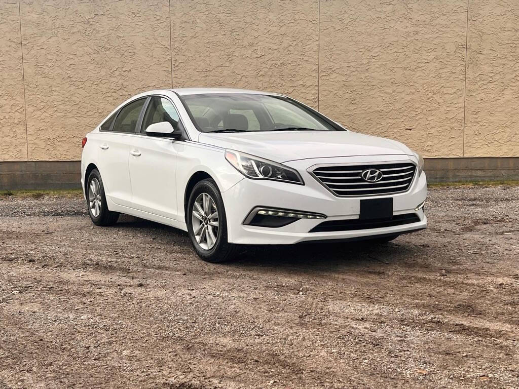 2015 Hyundai SONATA for sale at Autolink in Kansas City, KS