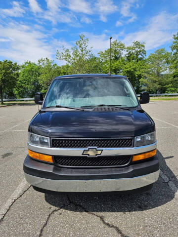 2018 Chevrolet Express 2500