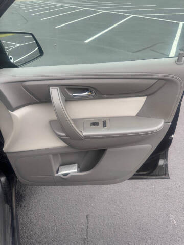 2016 GMC Acadia SLE-1