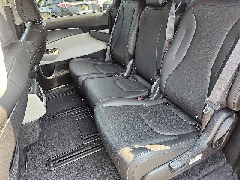 2022 Kia Carnival