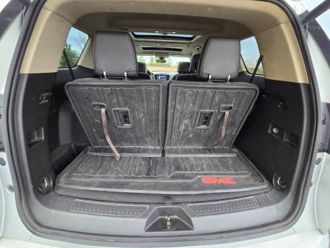 2017 GMC Acadia Denali