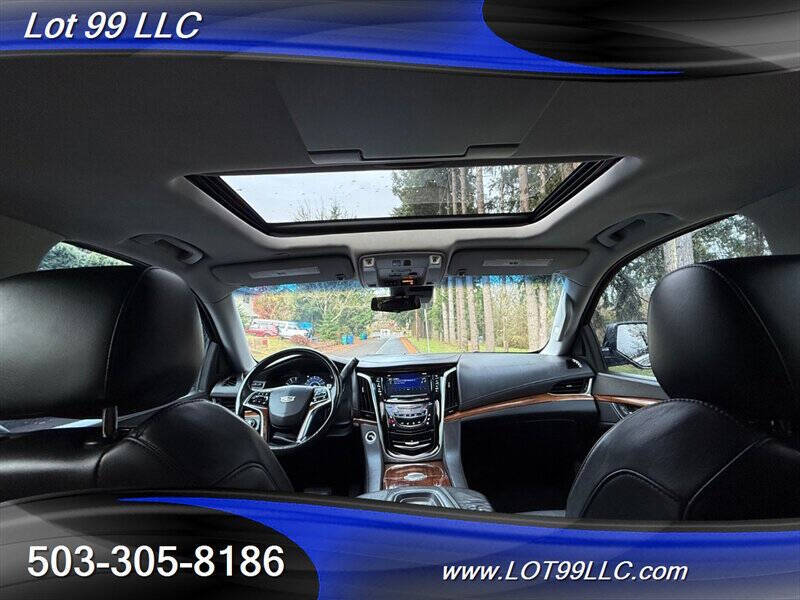 2017 Cadillac Escalade ESV Premium Luxury