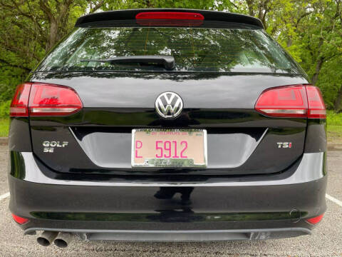 2017 Volkswagen Golf SportWagen