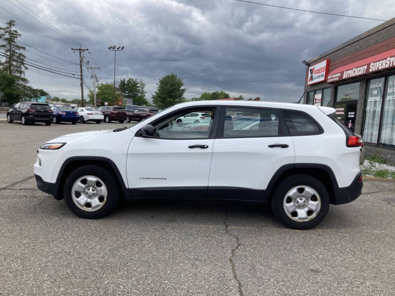 2017 Jeep Cherokee Sport