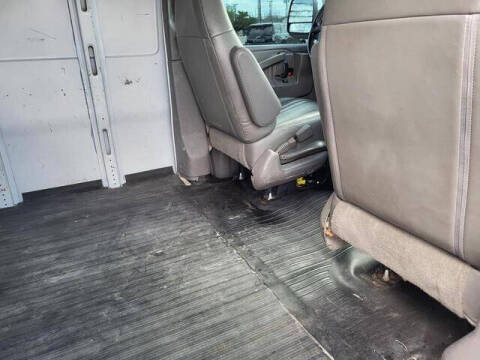 2021 Chevrolet Express 2500