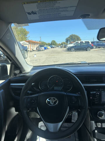 2016 Toyota Corolla LE