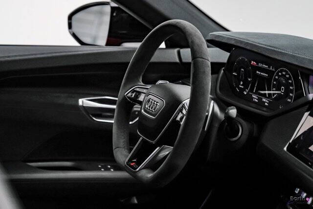 2023 Audi RS e-tron GT quattro