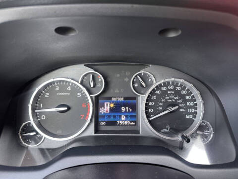 2014 Toyota Tundra SR5