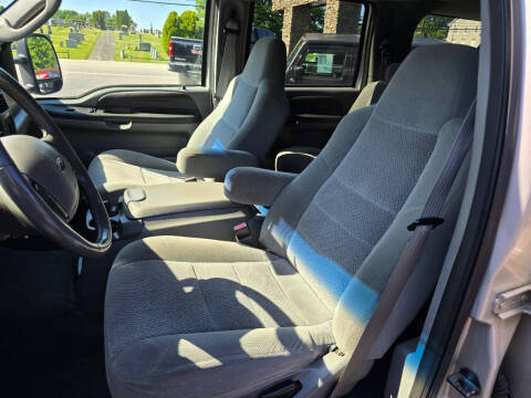 2004 Ford Excursion XLT