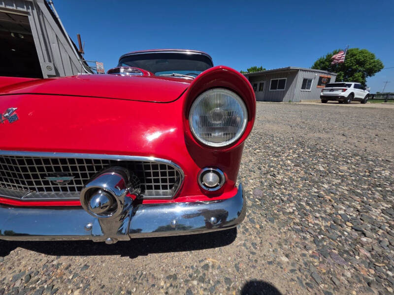 1955 Ford Thunderbird