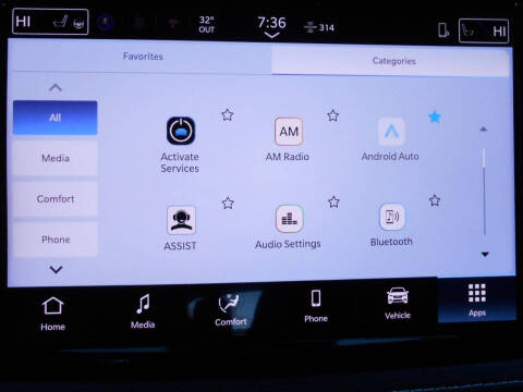 2026 Chrysler Pacifica Select