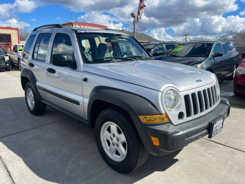 2006 Jeep Liberty for sale at Fat City Auto Sales in Stockton CA