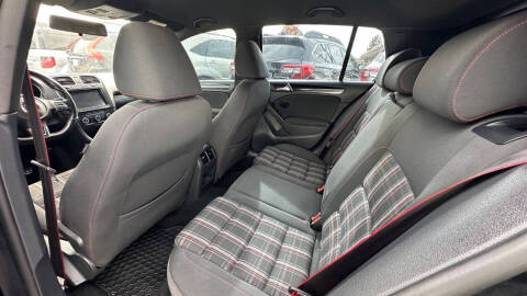 2014 Volkswagen GTI Wolfsburg Edition PZEV