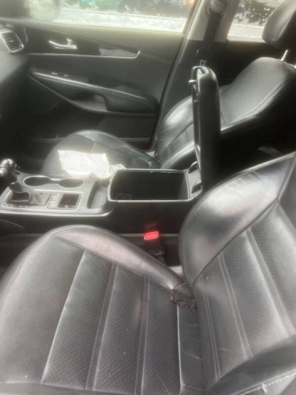 2017 Kia Sorento LX