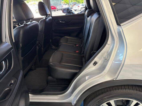 2018 Nissan Rogue SL