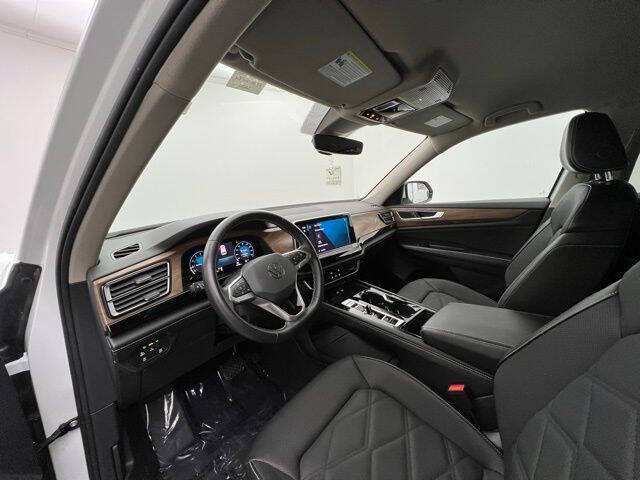 2024 Volkswagen Atlas SE 4Motion