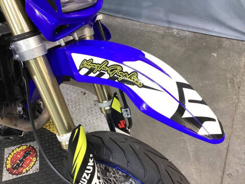 2024 Suzuki DR-Z400SM